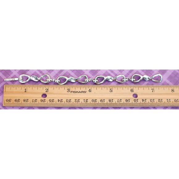 Vintage Twist Knot Shaped Links Silver Tone Bracelet 7 inch by Avon - V16 - Picture 3 of 3